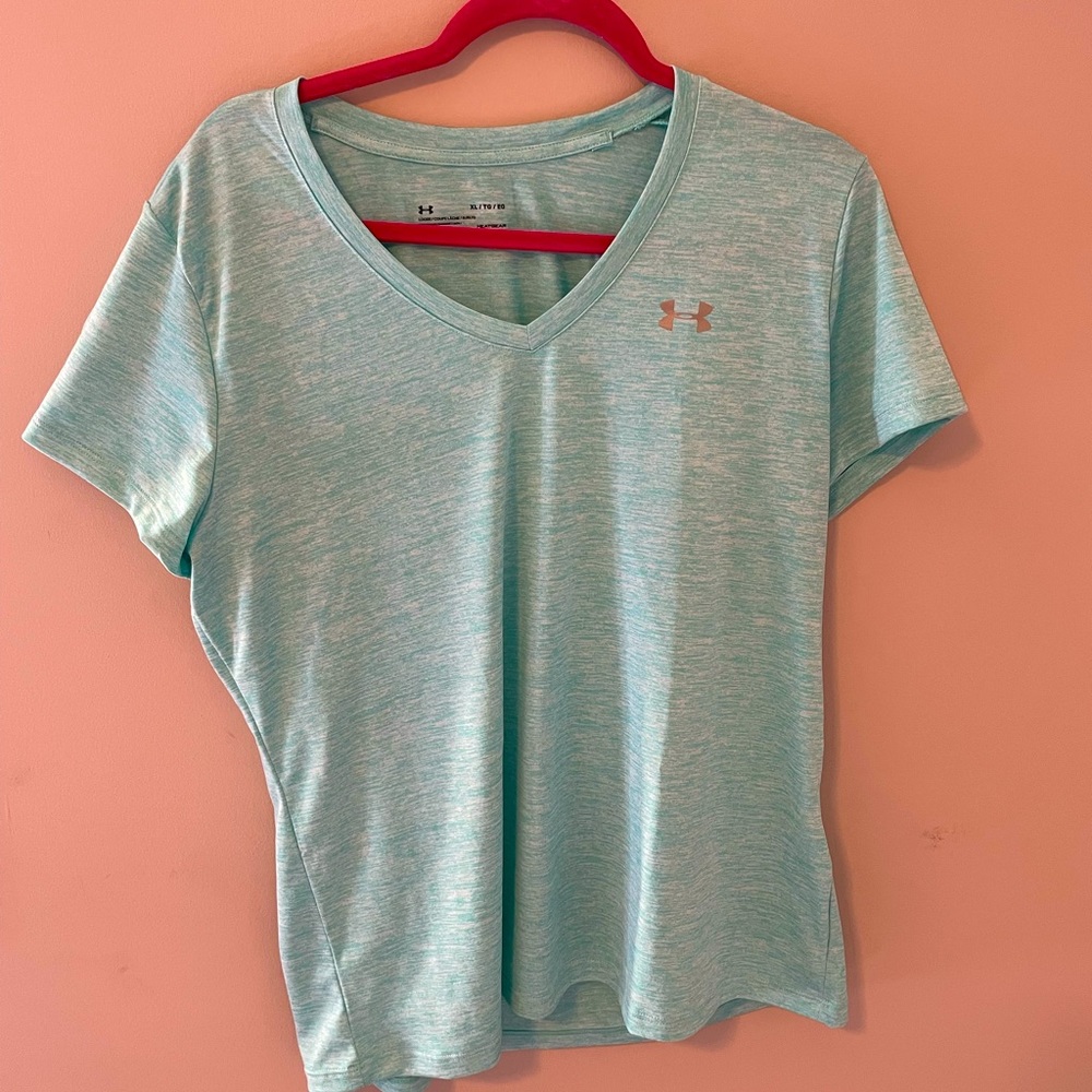 UnderArmour T-shirt